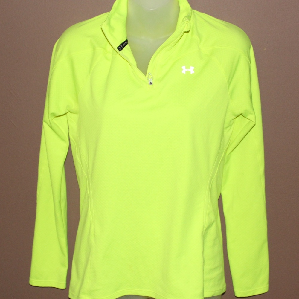 Under Armour Small Cadet Athletic Top